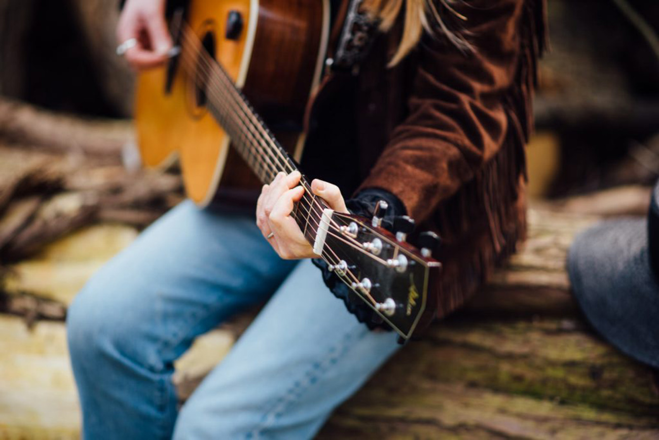 Lucy Kitt Singer Songwriter - Surrey Branding Photography