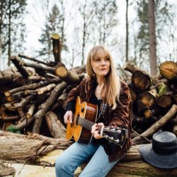 Lucy Kitt Singer Songwriter - Surrey Branding Photography