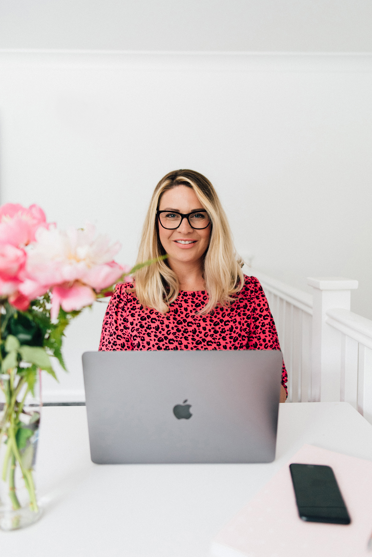 Kathryn Cook - Social Media and Business Marketing Assistant VA 9